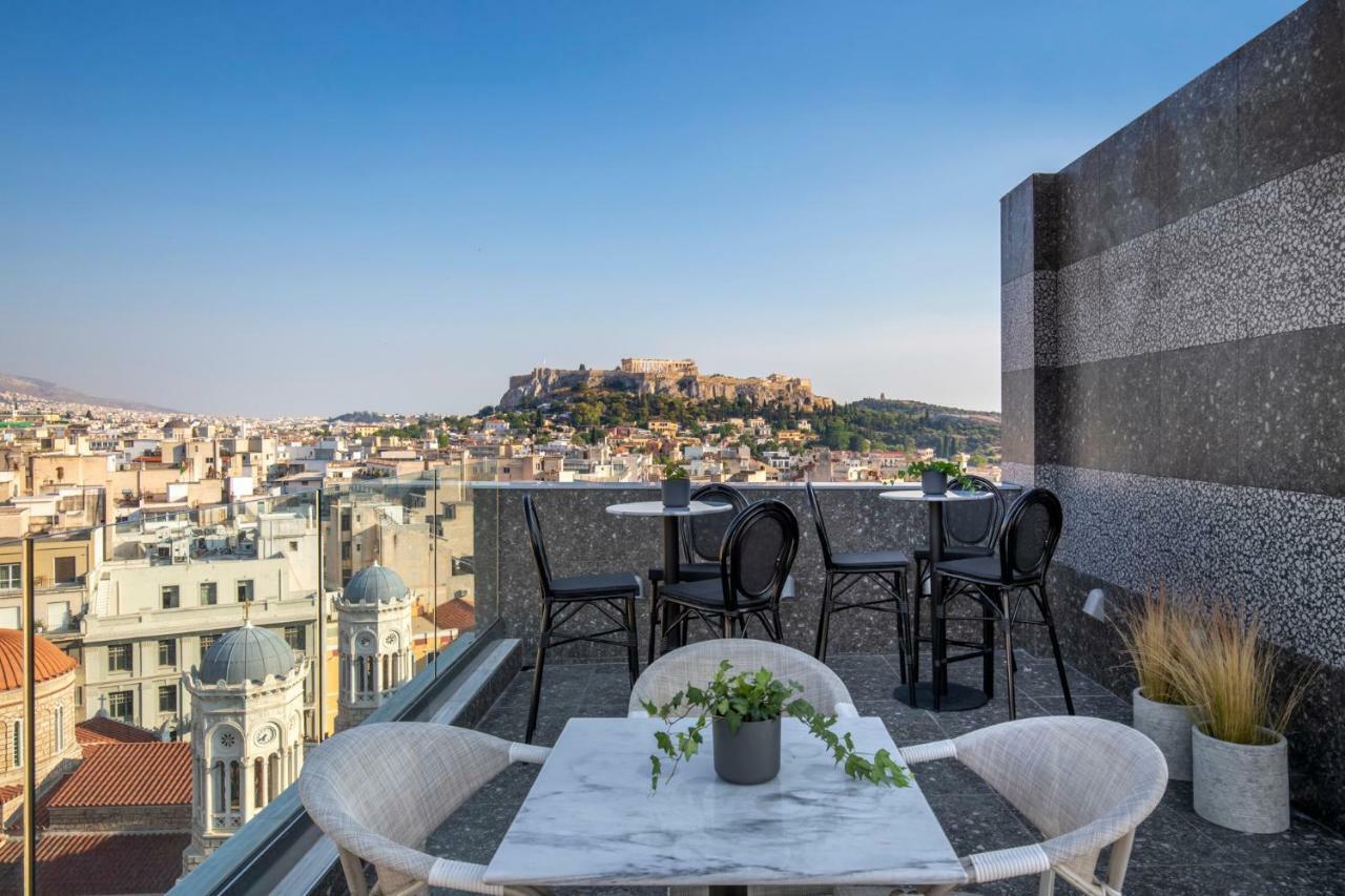 The Pinnacle Athènes Extérieur photo The Acropolis view from the rooftop